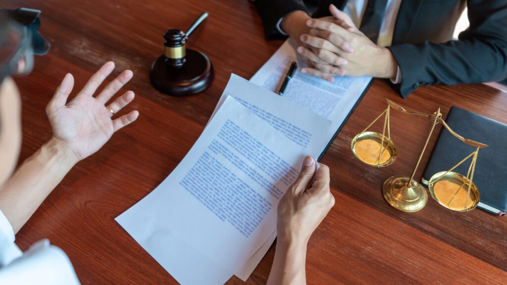 acciones legales contra morosos en comunidades