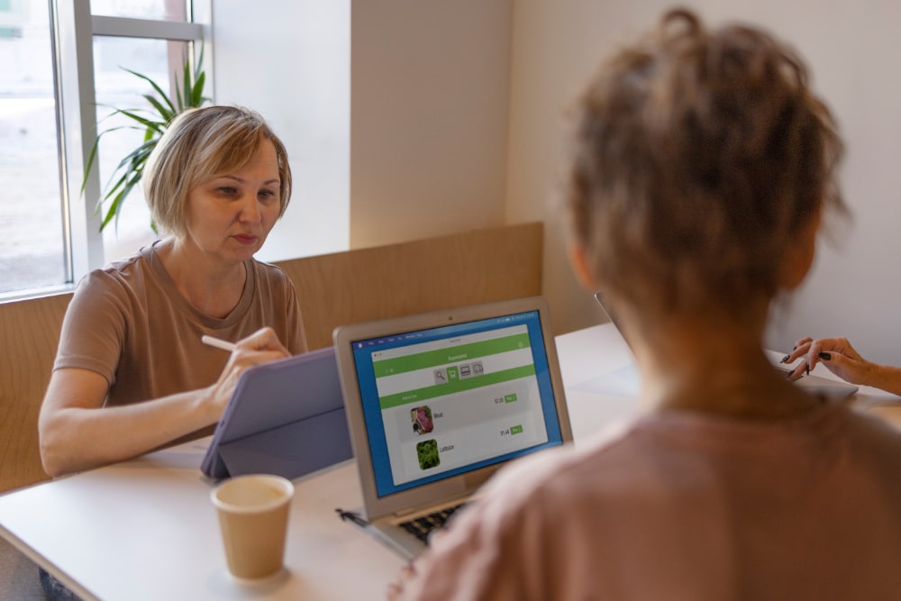 Como un programa para gestión de fincas mejora la eficiencia 50%
